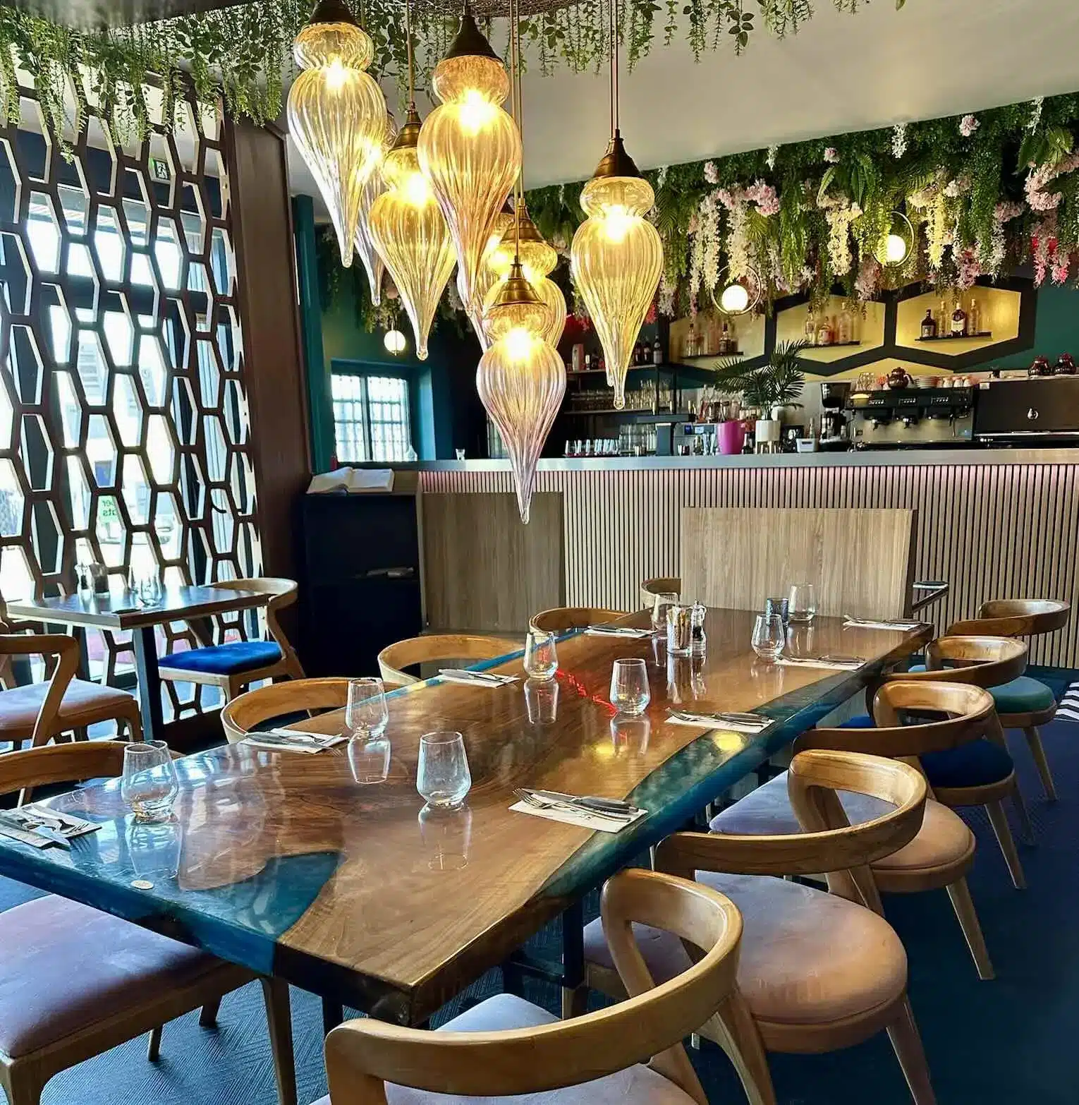 Salle du restaurant La Table du Sultan à Plan de Campagne